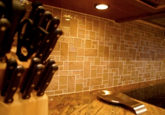 Sand Slate and Tile Backsplash