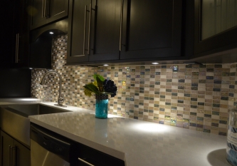 Kaki Brick Tile Backsplash